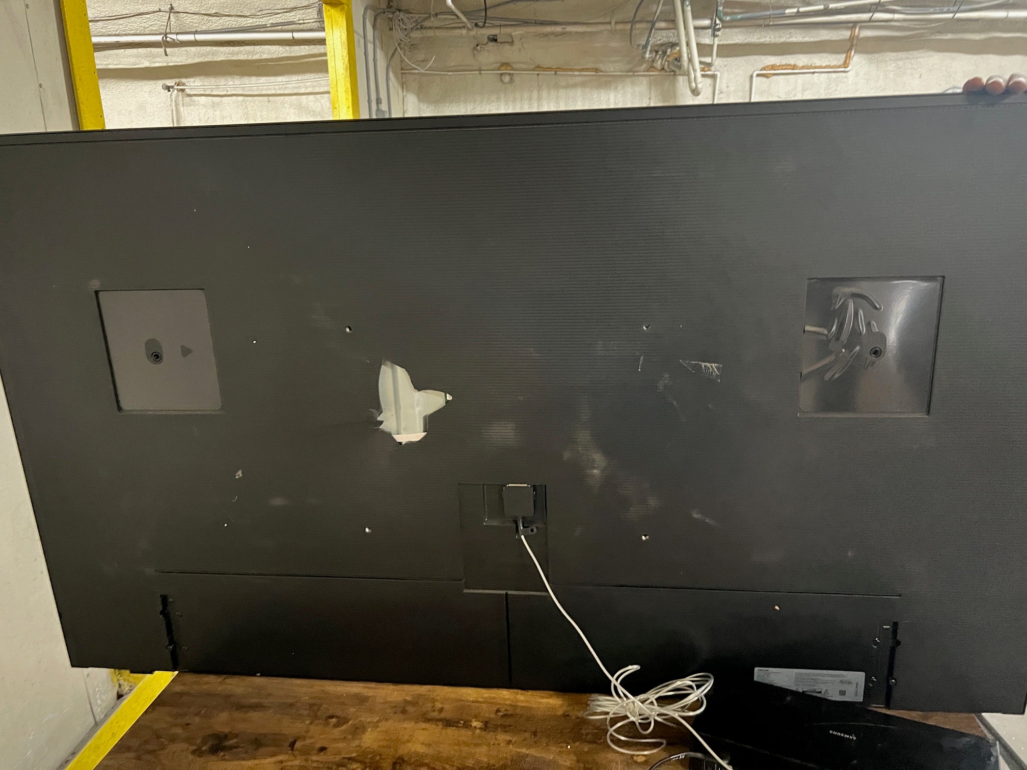 SAMSUNG 65-Inch Class QLED 4K The Frame